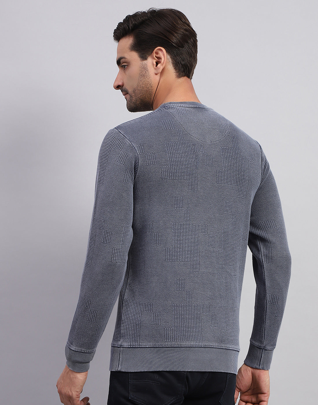 Men Grey Solid Round Neck Full Sleeve Winter T-Shirt