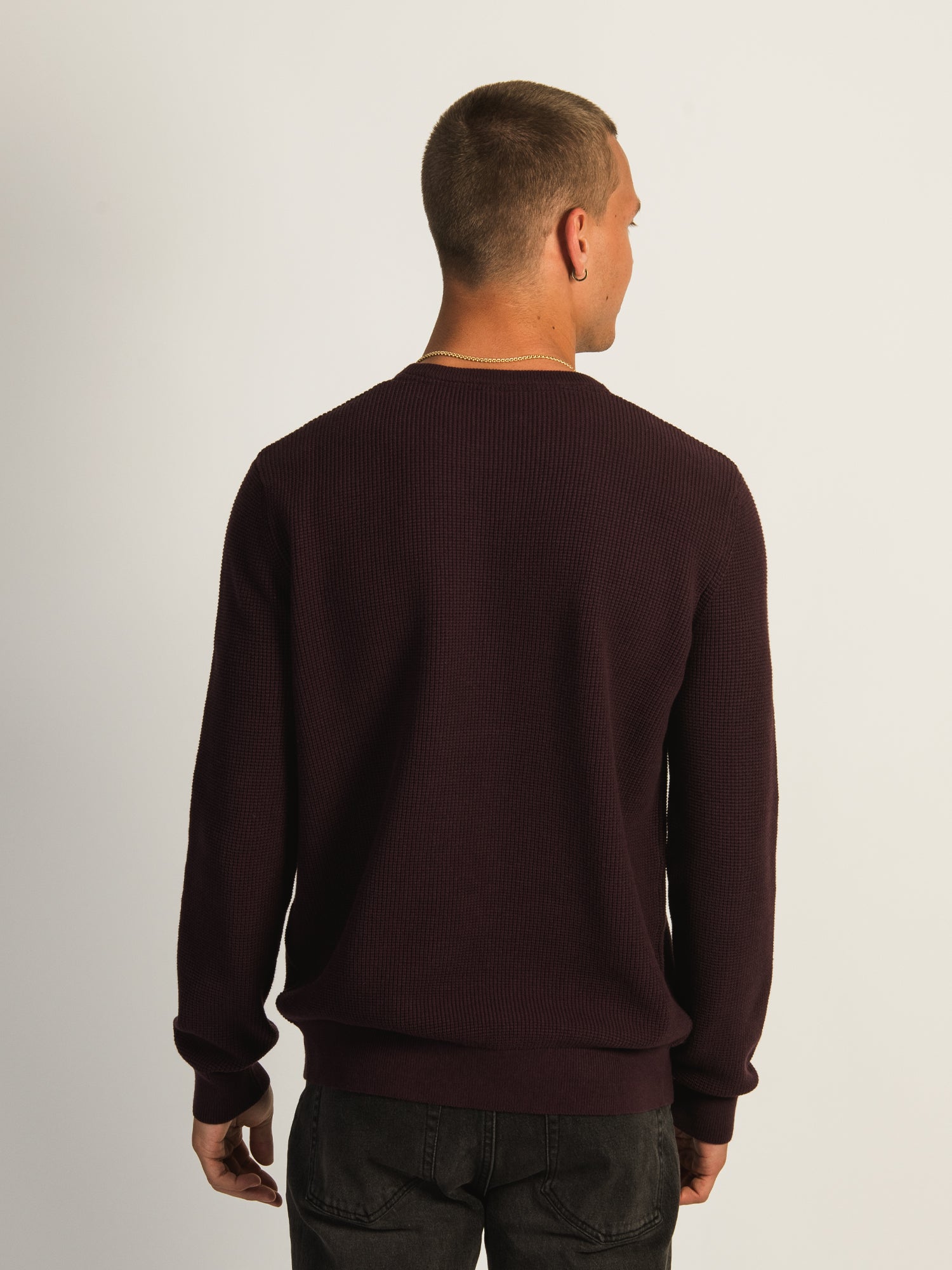 KOLBY WAFFLE KNIT CREW - BURGUNDY