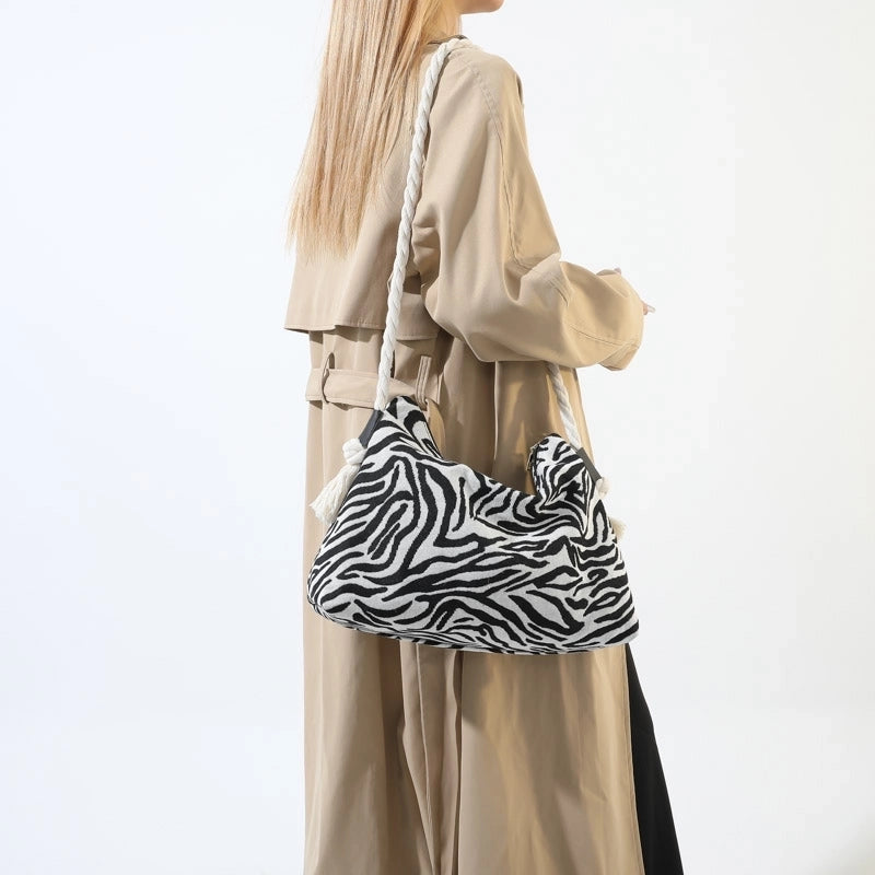 Women's Canvas Zebra Oil Painting Leopard Basic Sewing Thread Square Zipper Shoulder Bag Crossbody Bag