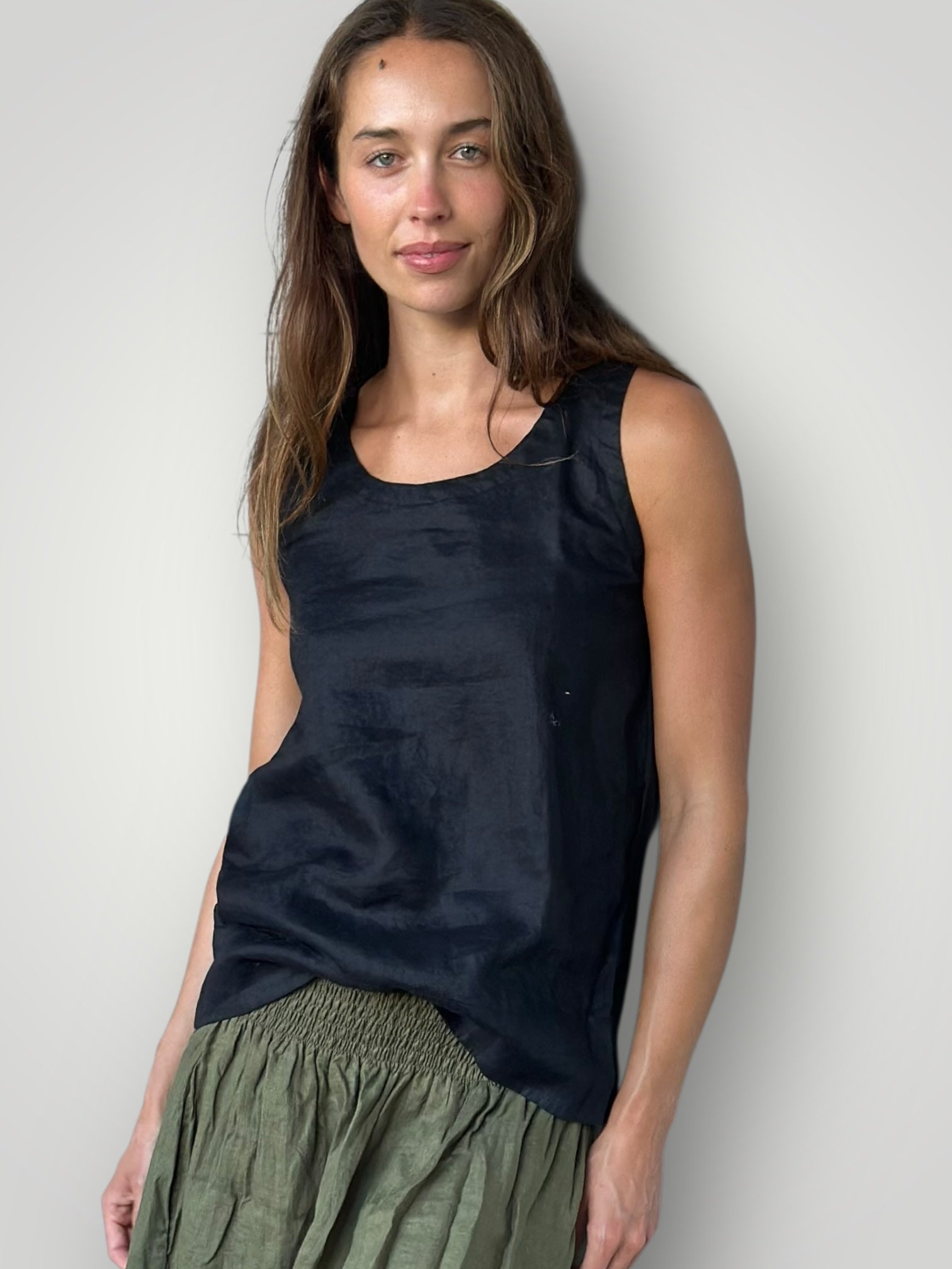 alice tank - black linen
