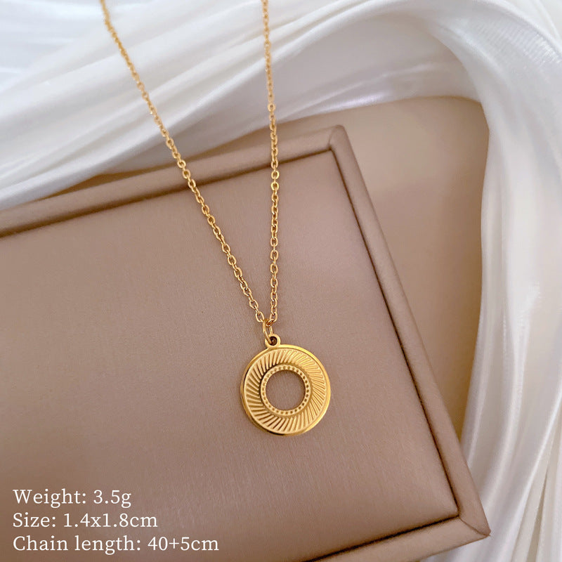 Fashion Geometric Titanium Steel Electroplating Necklaces