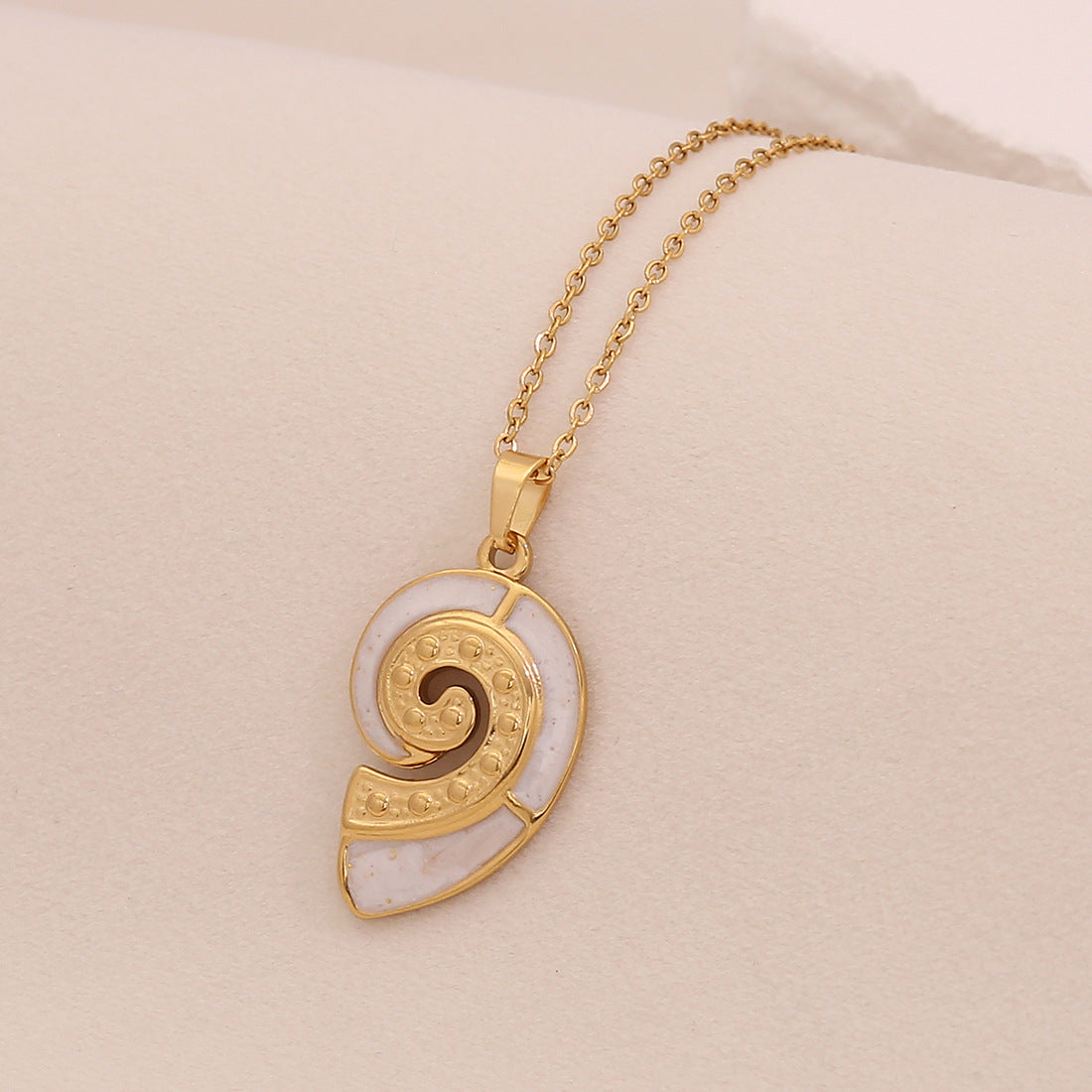 Ocean Series Turtle Seahorse Pendant Conch Dolphin Stainless Steel Necklace Ins Trendy Necklace N1537
