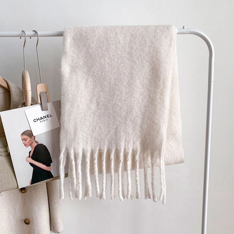 Women's Minimalist Solid Color Imitation Cashmere Tassel Scarf