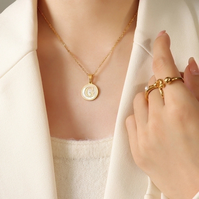 Fashion Letter 304 Stainless Steel Shell 18K Gold Plated Plating Pendant Necklace