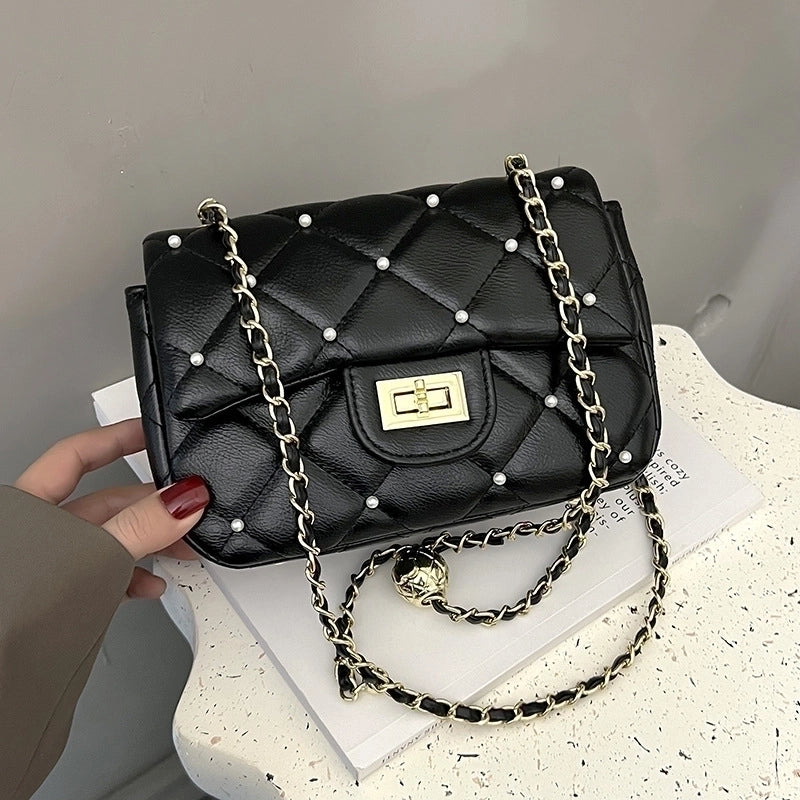 Women's Medium Pu Leather Solid Color Elegant Lock Clasp Shoulder Bag