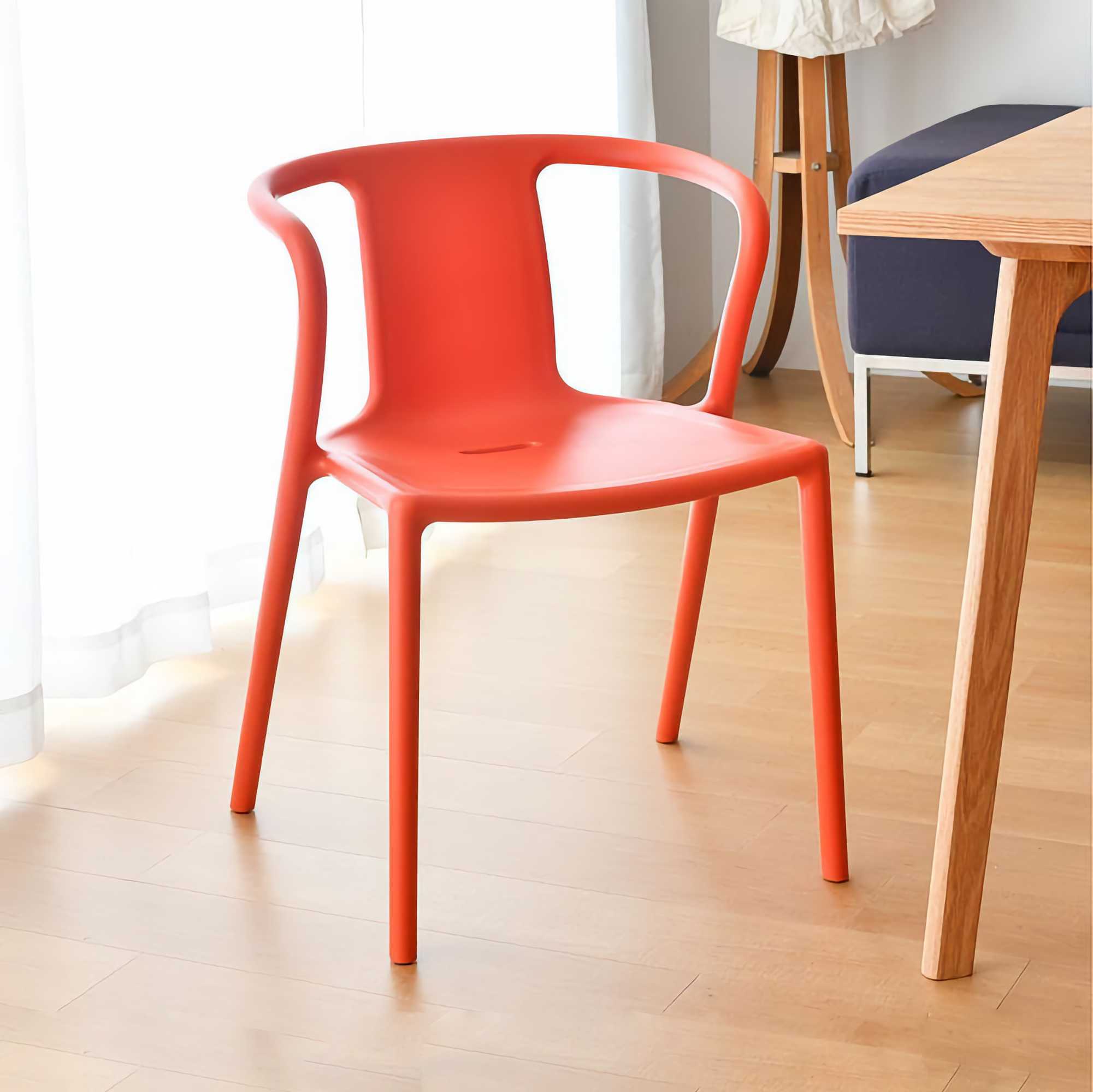 Magis Air armchair. Orange
