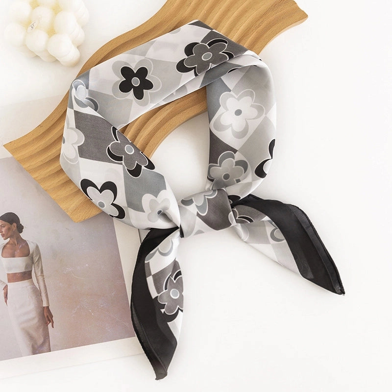 Women's Sweet Flower Polyester Silk Scarf