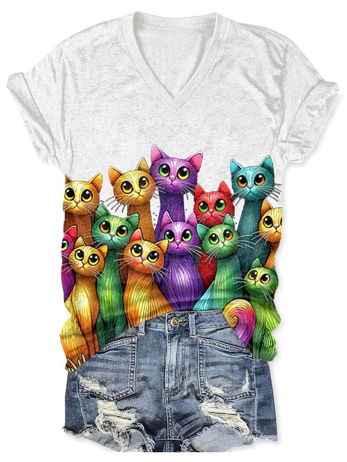 V-Neck Retro Cats Painting Print T-Shirt