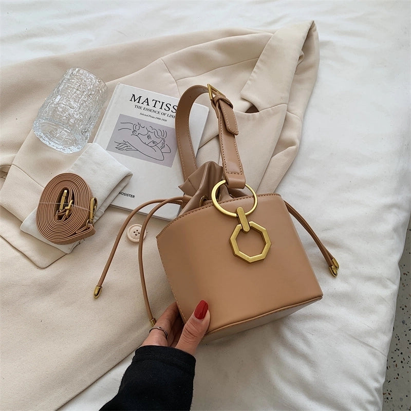 Women's Small All Seasons Pu Leather Solid Color Streetwear Bucket String Shoulder Bag Handbag Bucket Bag