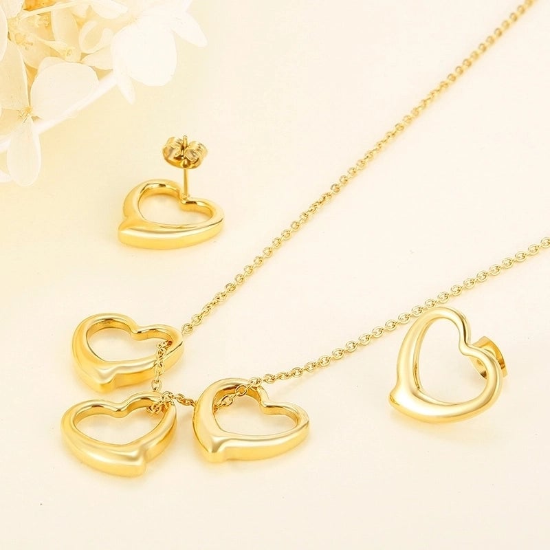 Titanium Steel 18K Gold Plated Fashion Heart