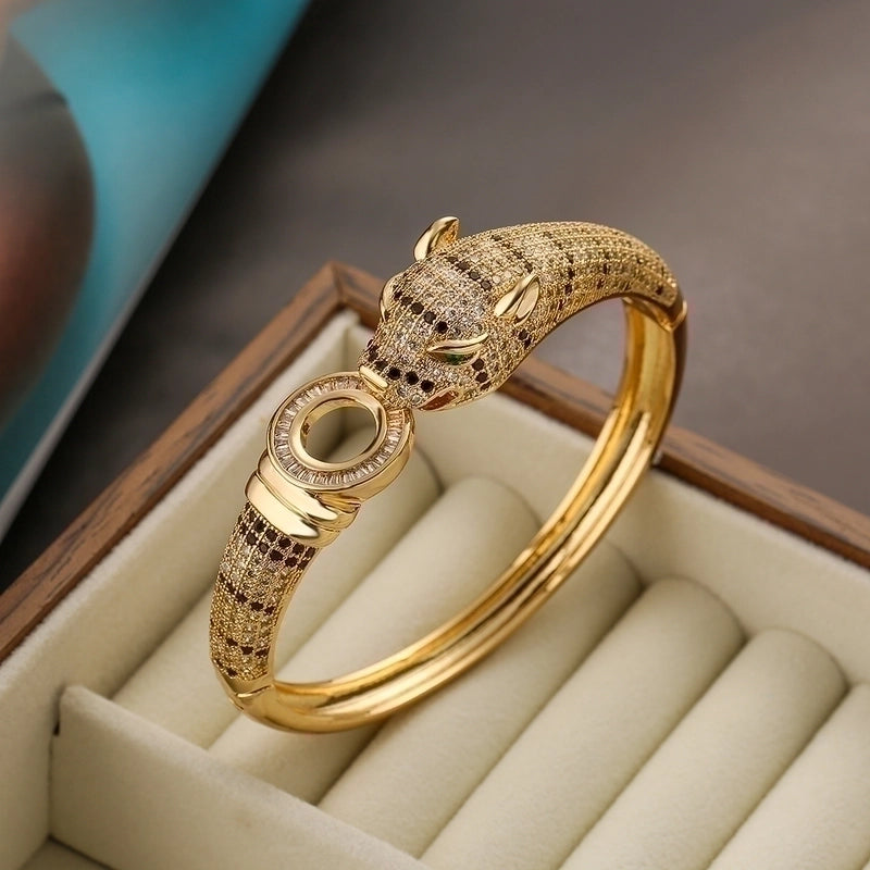 2 Pieces Hip-hop Leopard Copper 18k Gold Plated Pearl Zircon Bangle In Bulk