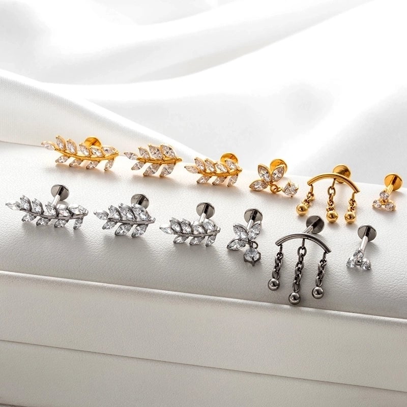 1 Piece Ear Cartilage Rings & Studs Minimalist Classic Style Leaves Chain Pure Titanium Inlay Zircon Ear Cartilage Rings & Studs