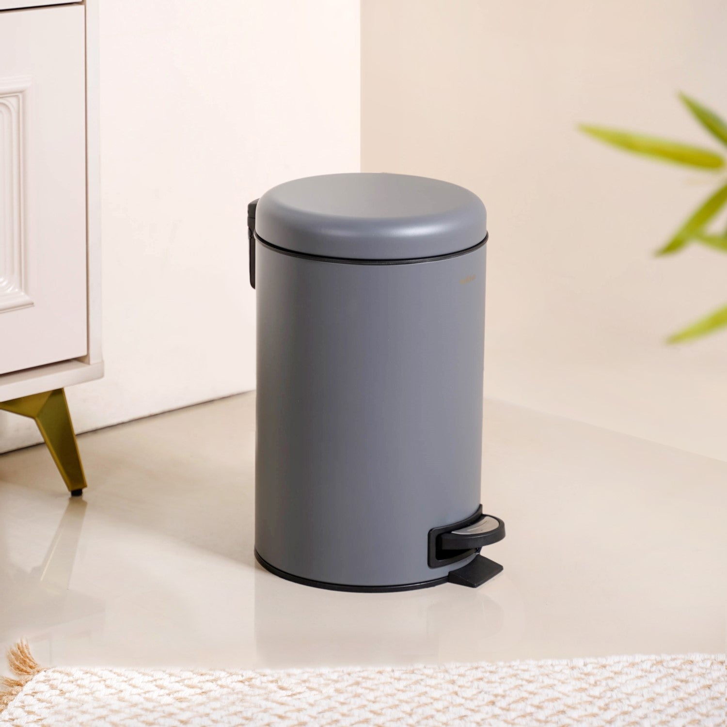 Clean Curve Metal Dustbin With Removable Bucket Grey 7000ml