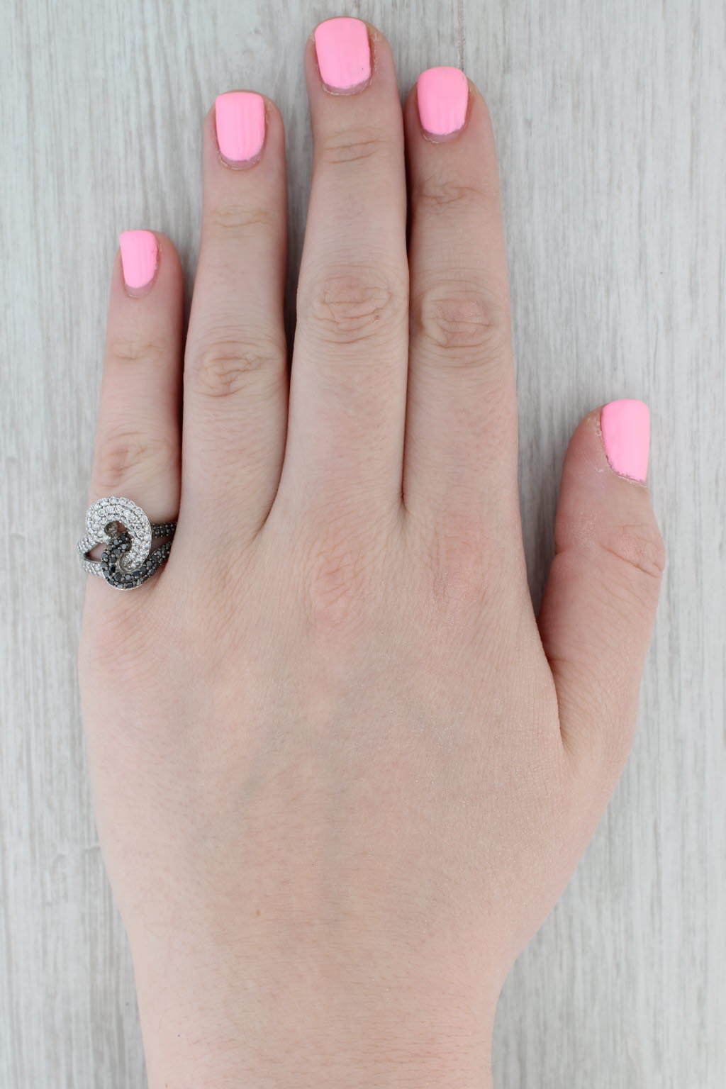 0.80ctw Black White Diamond Knot Ring 14k White Gold Size 7 Cocktail