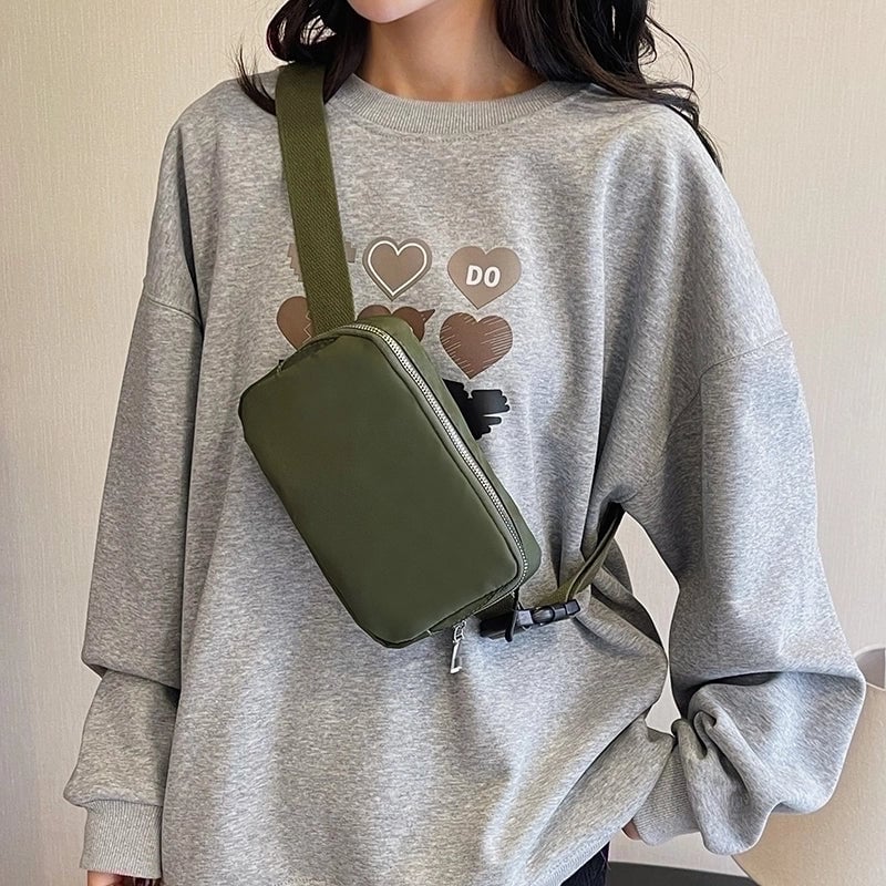 Women's Oxford Cloth Solid Color Classic Style Streetwear Sewing Thread Square Zipper Fanny Pack