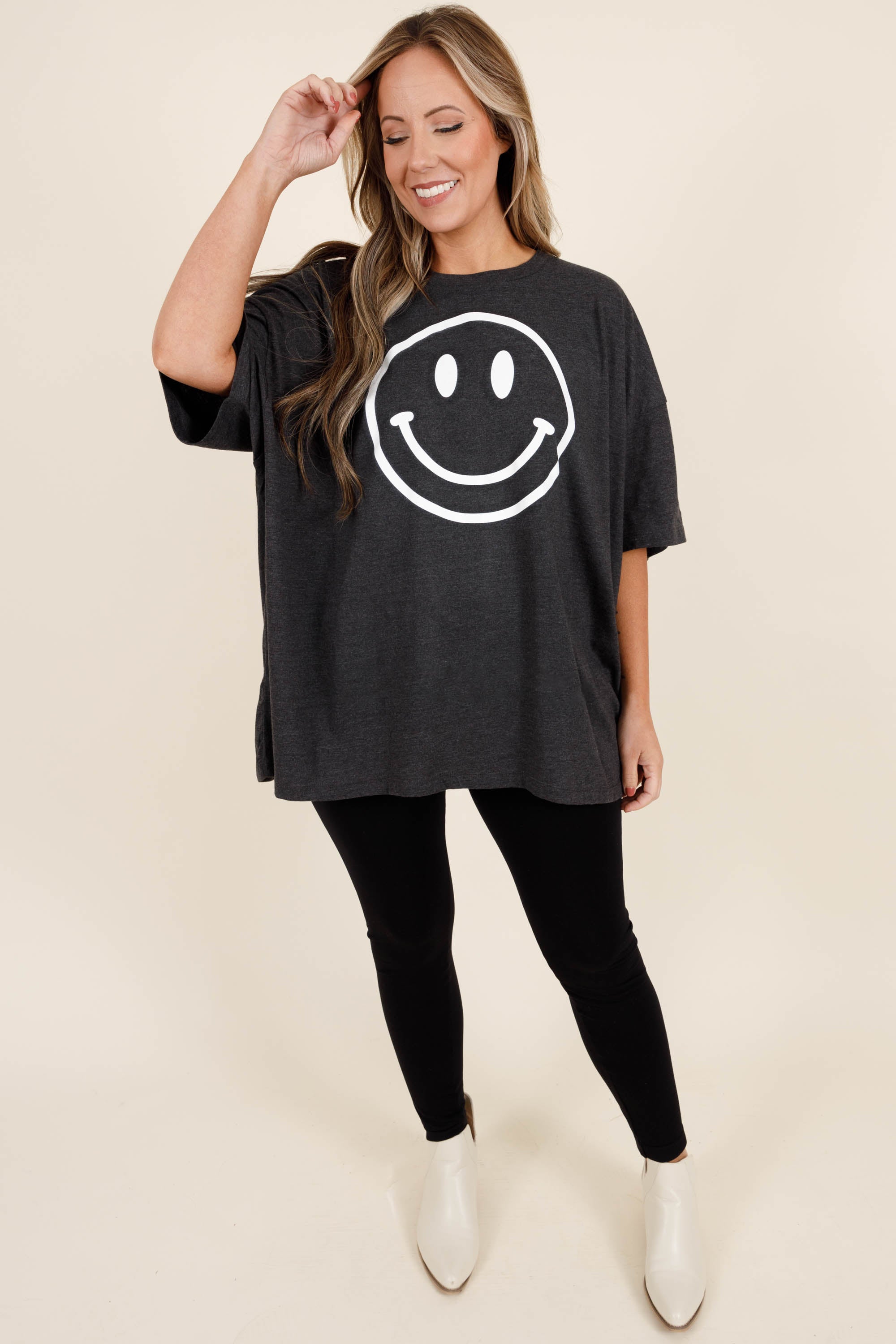 Remember To Smile Boyfriend Tee. Charcoal