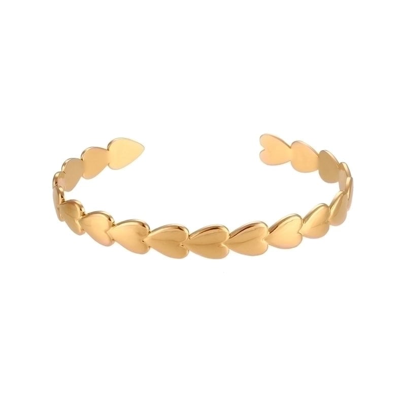 Retro Stripe Heart Shape 304 Stainless Steel 18K Gold Plated Bangle In Bulk
