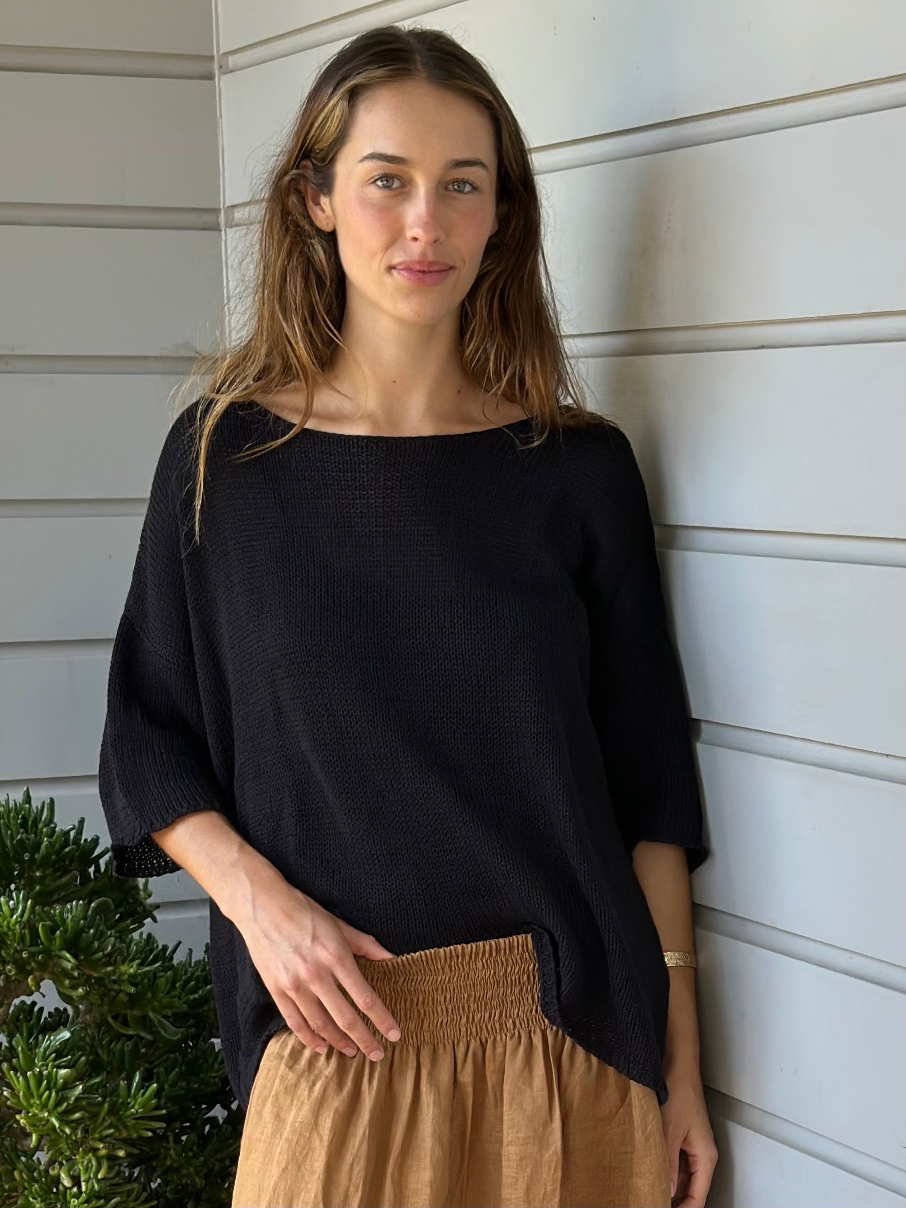 top-black cotton knit
