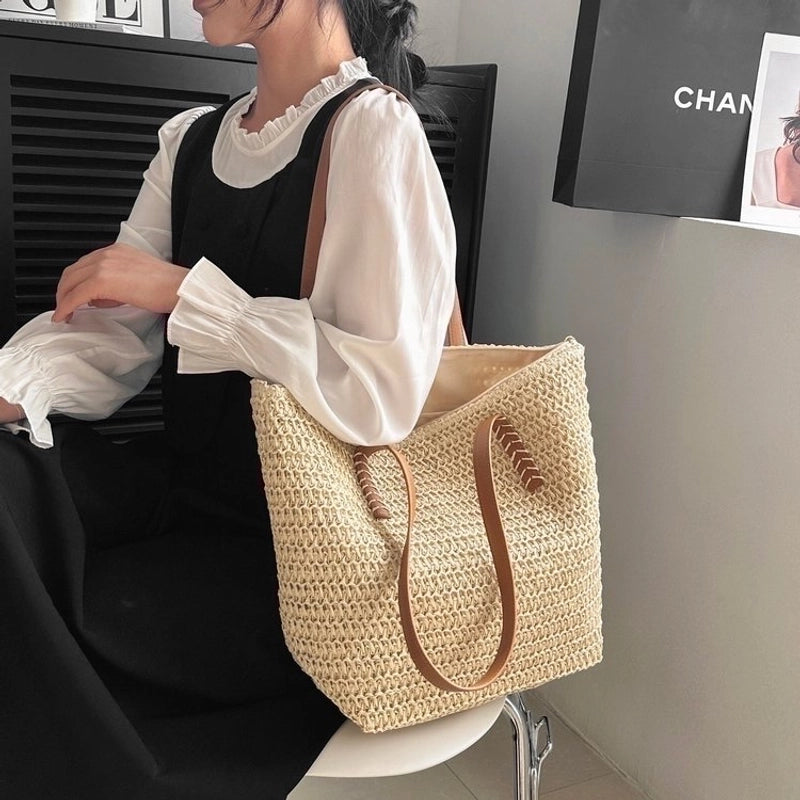 Women's Straw Solid Color Vacation Streetwear Square Zipper Beach Bag