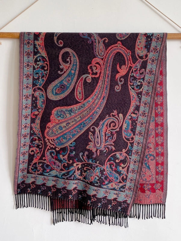 New Ethnic Style Vintage Tassel Shawl Autumn And Winter External Dual-Use Scarf Women's Travel Vacation Photo Cape