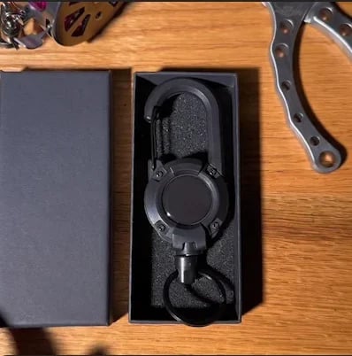 🔥Early Father's Day Hot Sale - Outdoor Automatic Retractable Nylon Rope Luya Anti-theft Tactical Keychain
