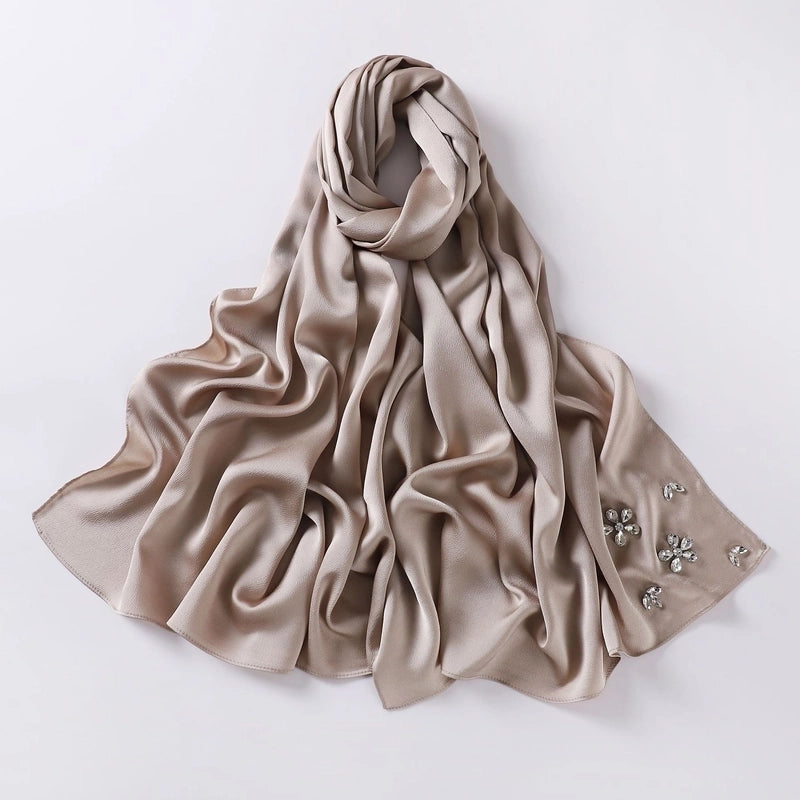 Women's Minimalist Solid Color Flower Chiffon Diamond Kerchief