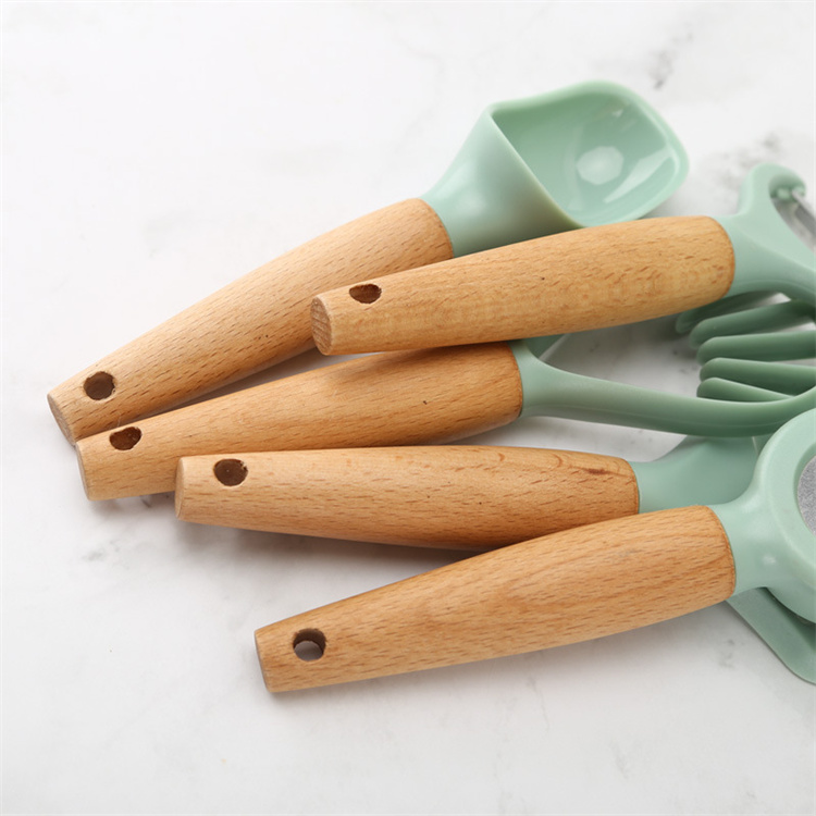 New arrival wood handle smart utensils gadgets 9 piece home kitchen tools accessories and kitchen gadgets set