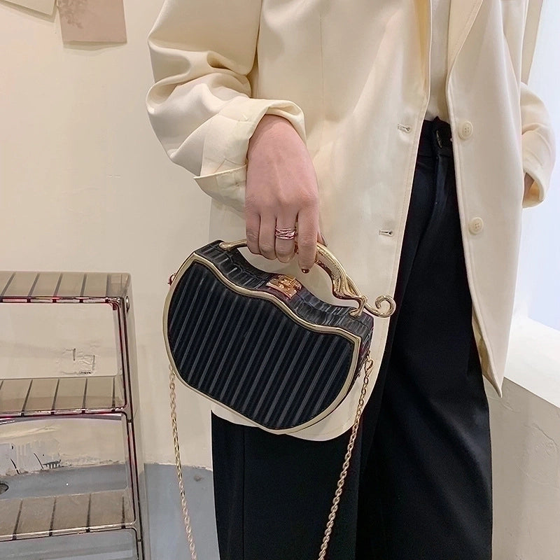 Women's Medium Pu Leather Animal Solid Color Streetwear Lock Clasp Handbag Crossbody Bag
