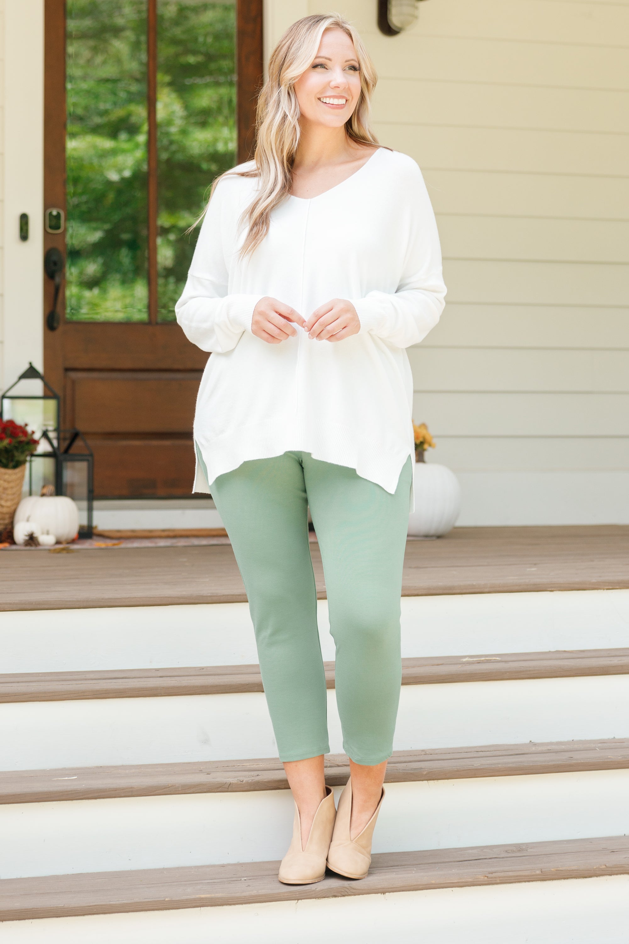 Business Lady Pants. Celadon