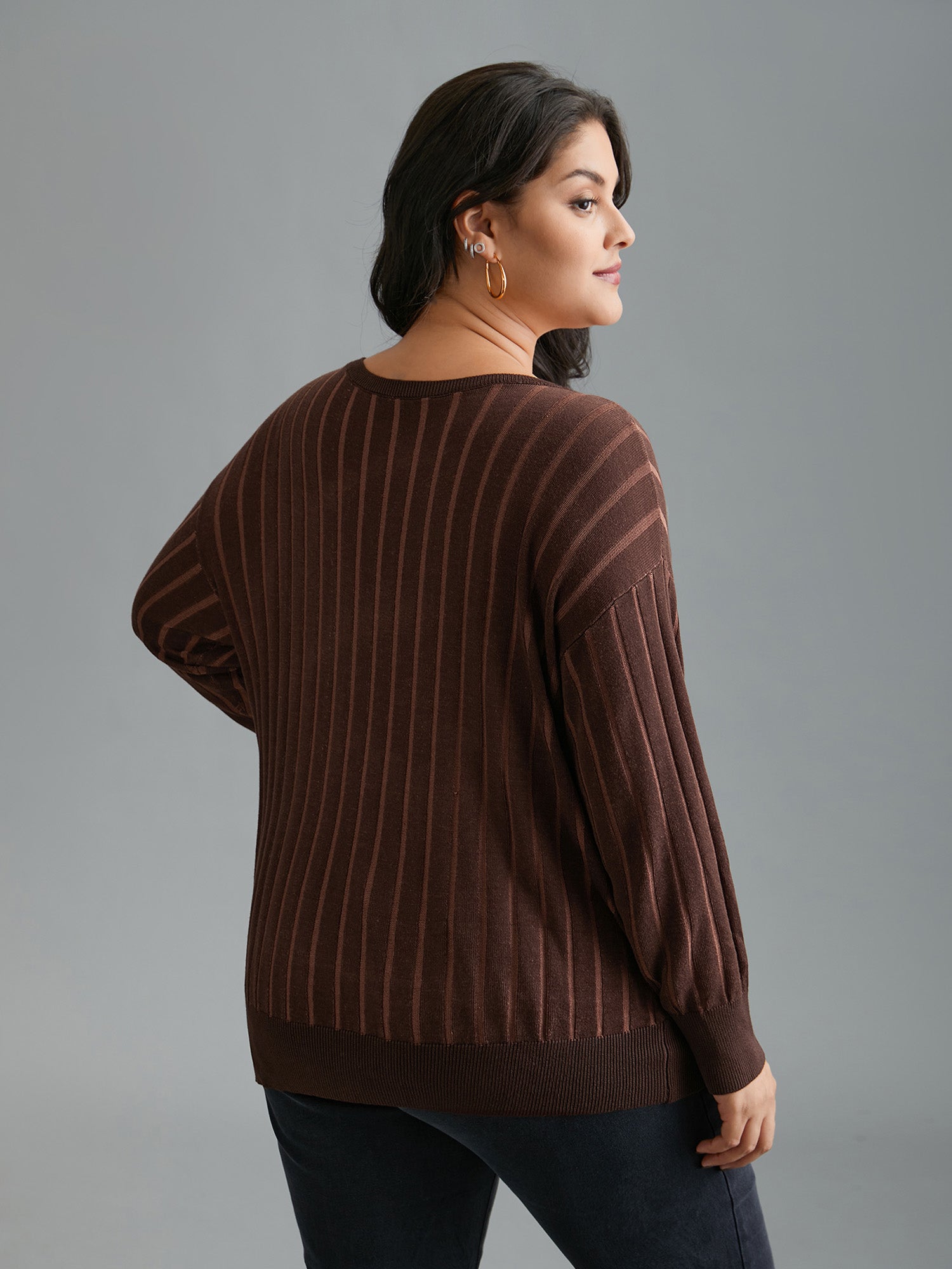 Textured Ribbed Hem Round Neck Pullover