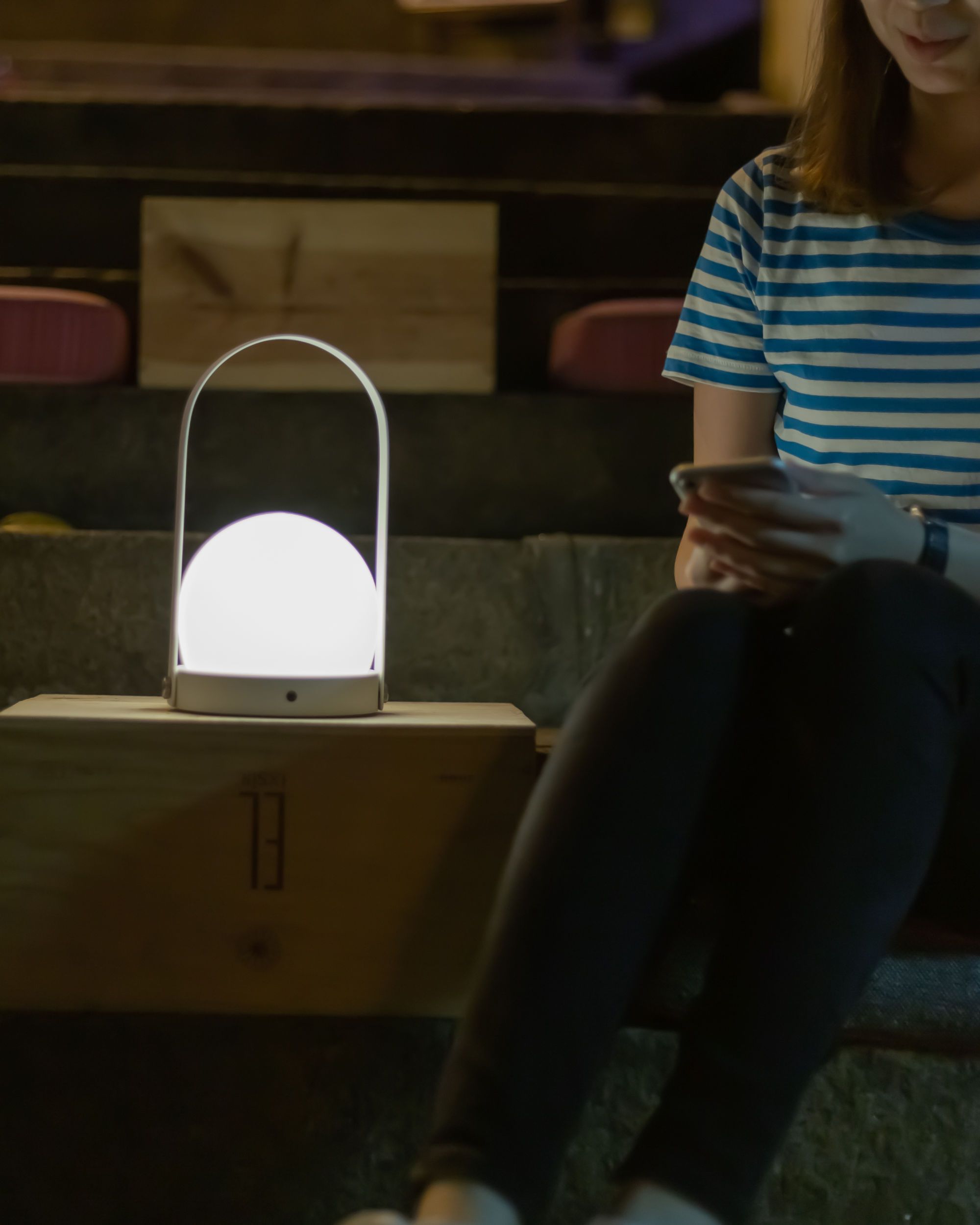 Audo Carrie rechargeable lamp. White