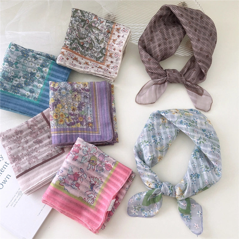 Women's Cartoon Style Cute Sweet Ditsy Floral Cotton And Linen Kerchief