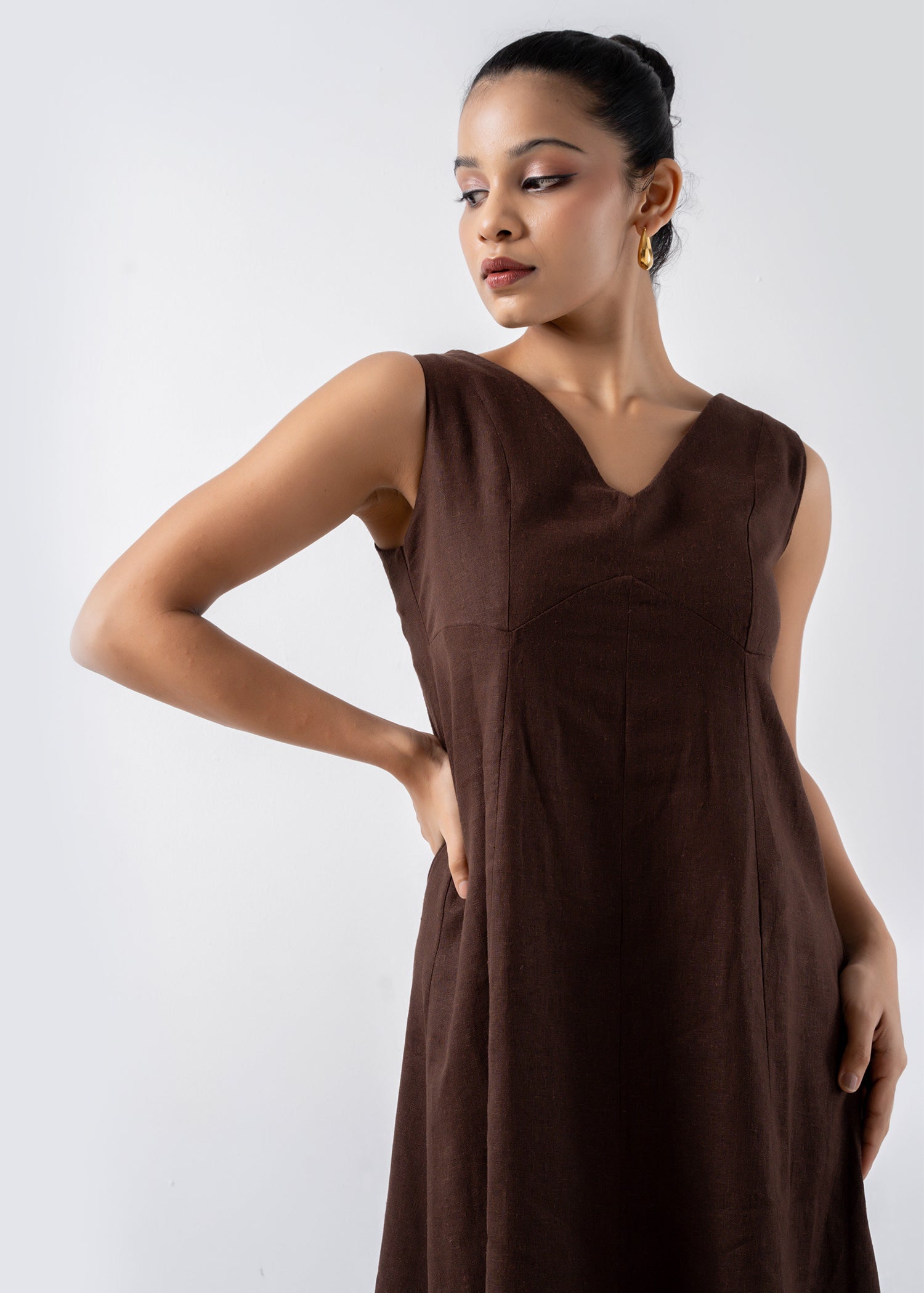 Sleeveless V Neck Dress