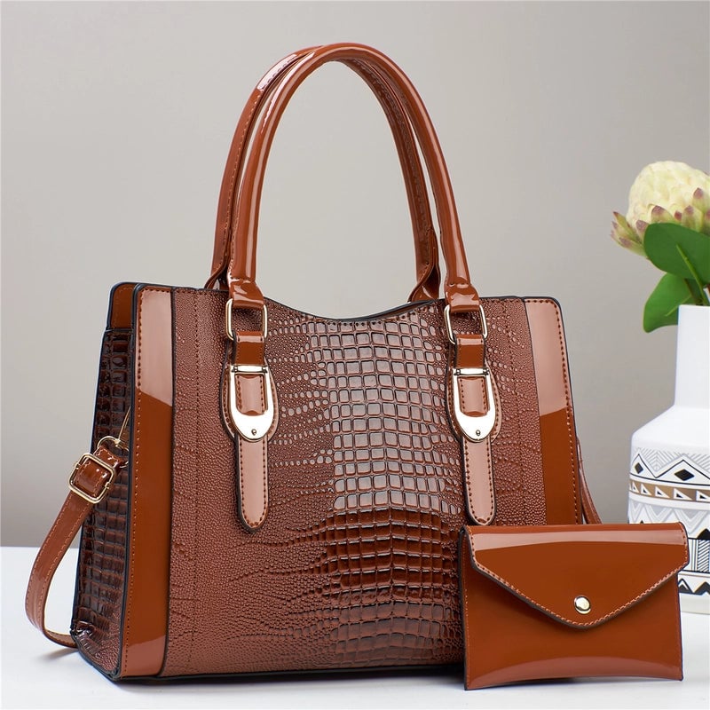 Women's Medium Pu Leather Solid Color Crocodile Vintage Style Classic Style Square Zipper Crossbody Bag