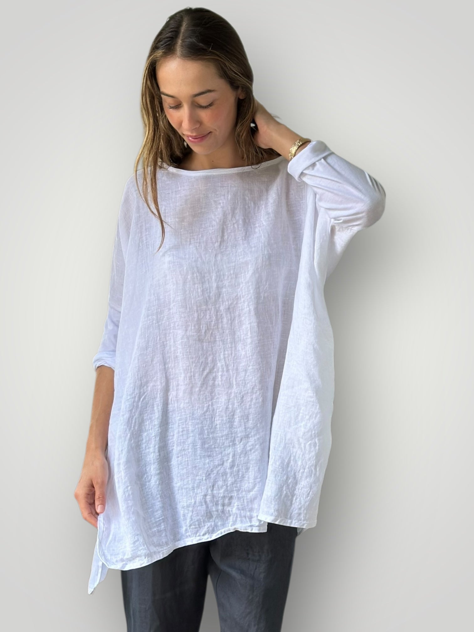 gabriella top-white