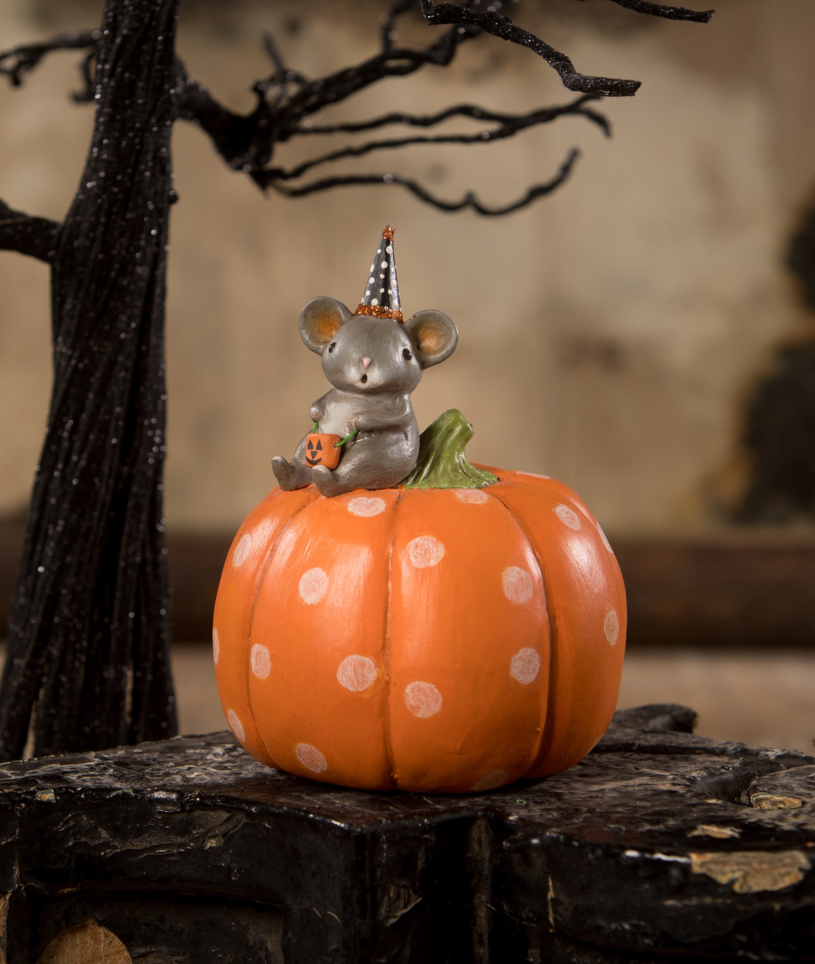 Halloween Mouse On Pumpkin