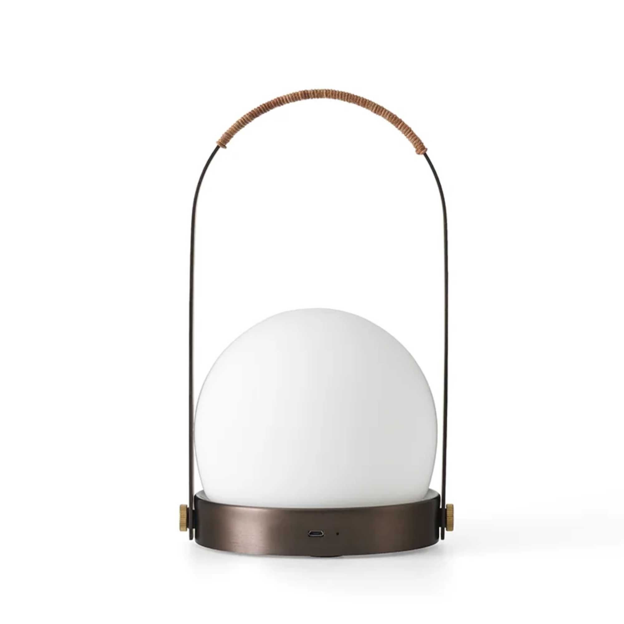 Carrie rechargeable lamp. Brozed brass/Leather