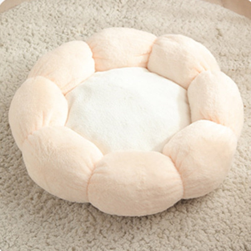 Round Flower Shape Cat Bed