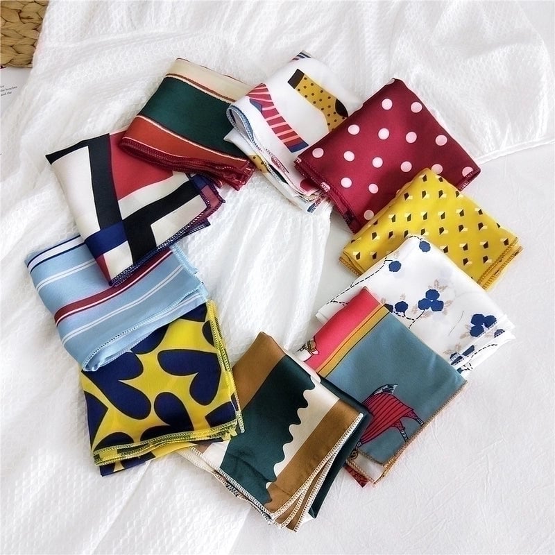 Women's Sweet Color Block Polyester Printing Silk Scarf