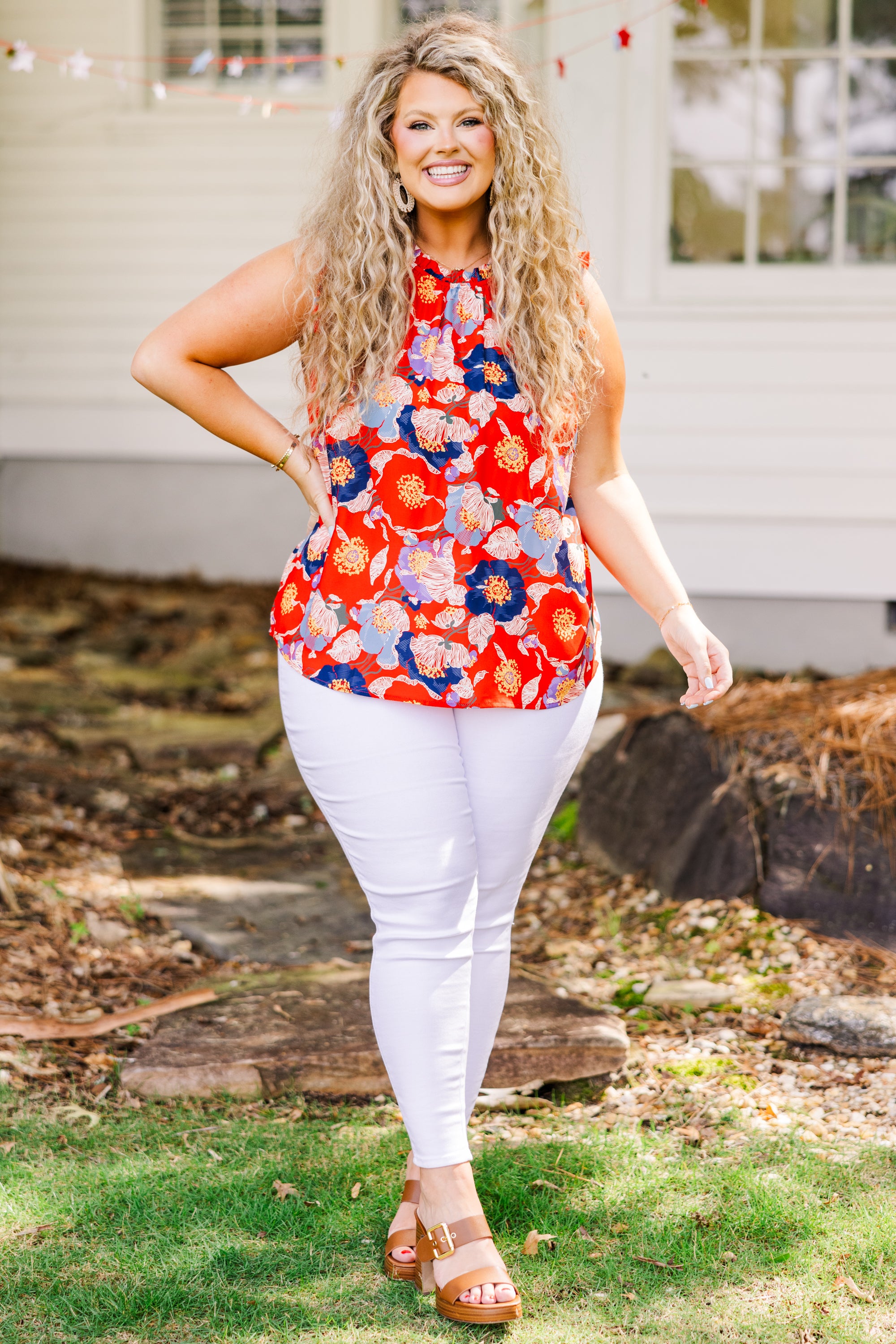 Bold Botanic Top. Red