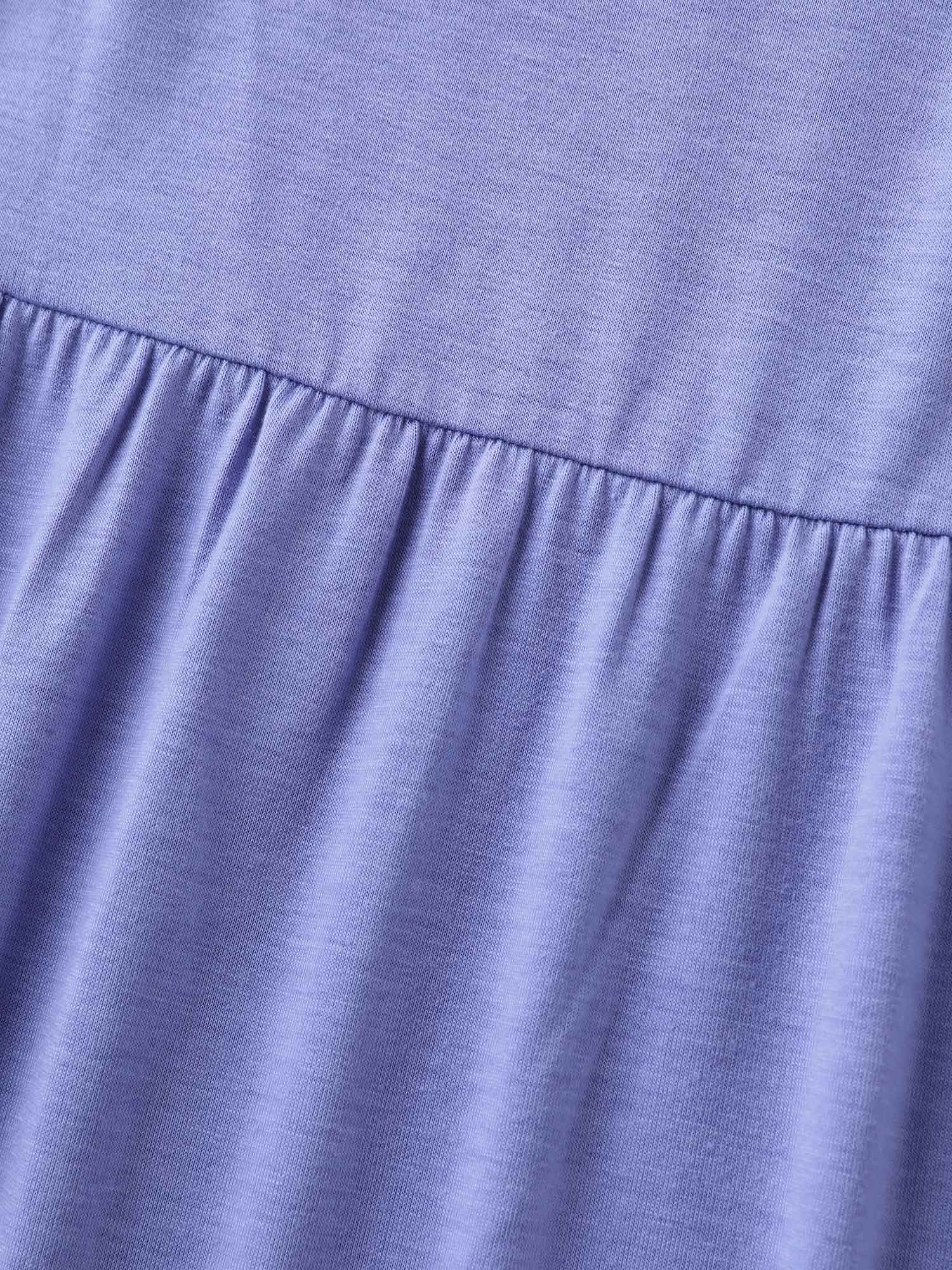 Slim Cut Plain Knit Round Neck Top