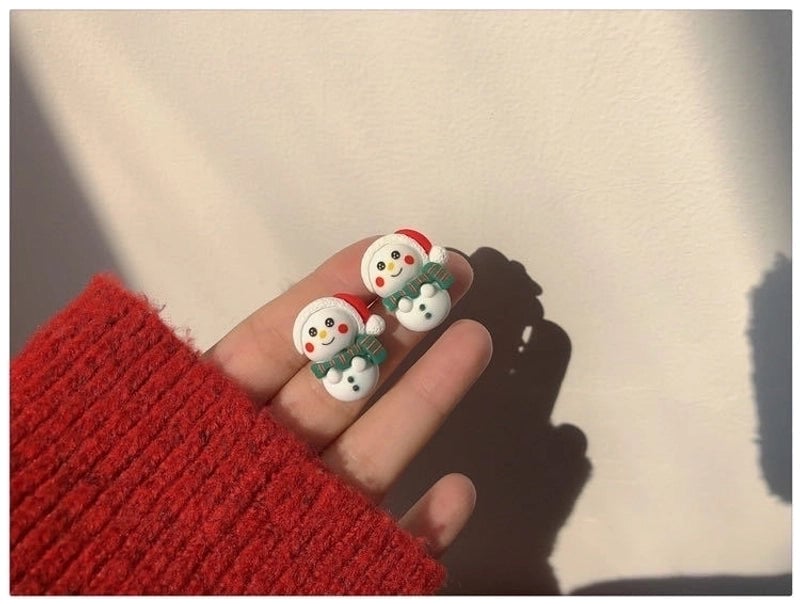 Cute Christmas Tree Santa Claus Elk Resin Women's Ear Clips Ear Studs 1 Pair
