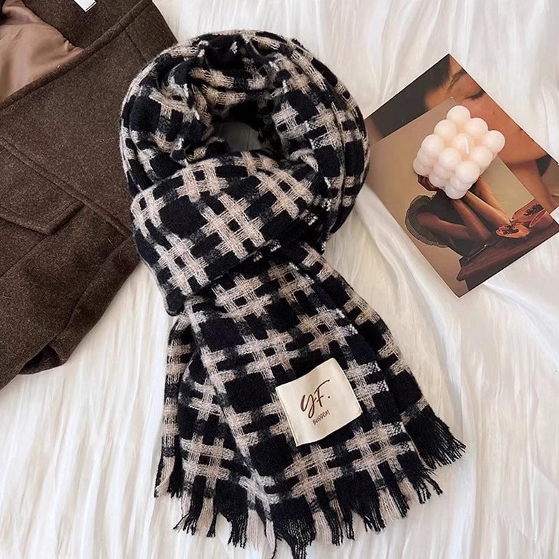 New Plaid Autumn And Winter White Scarf Women's  Atmosphere Warm Soft Tassel Shawl Scarf