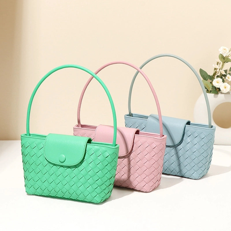 Women's Small Pu Leather Solid Color Streetwear Square Flip Cover Shoulder Bag