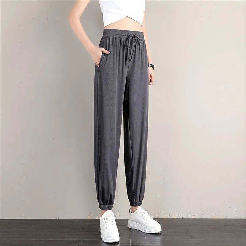 Women's Loose Wide Leg Bunched Feet Sweatpants