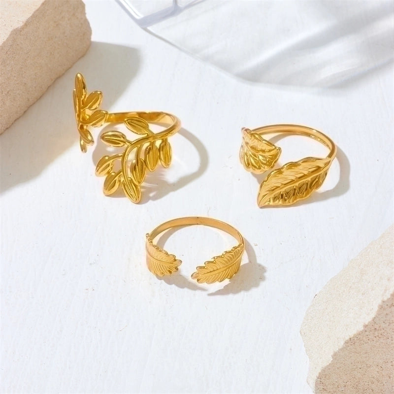 Titanium Steel 18K Gold Plated Minimalist Inlay Circle Rhinestones Open Rings