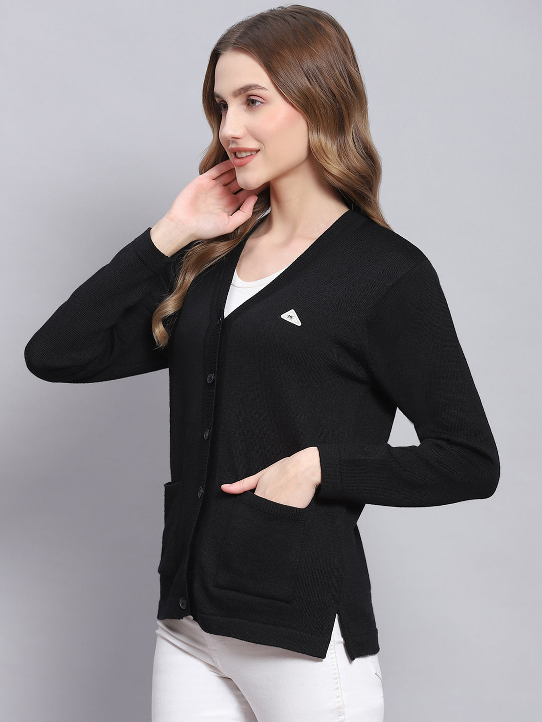 Women Black Solid V Neck Full Sleeve Cardigans