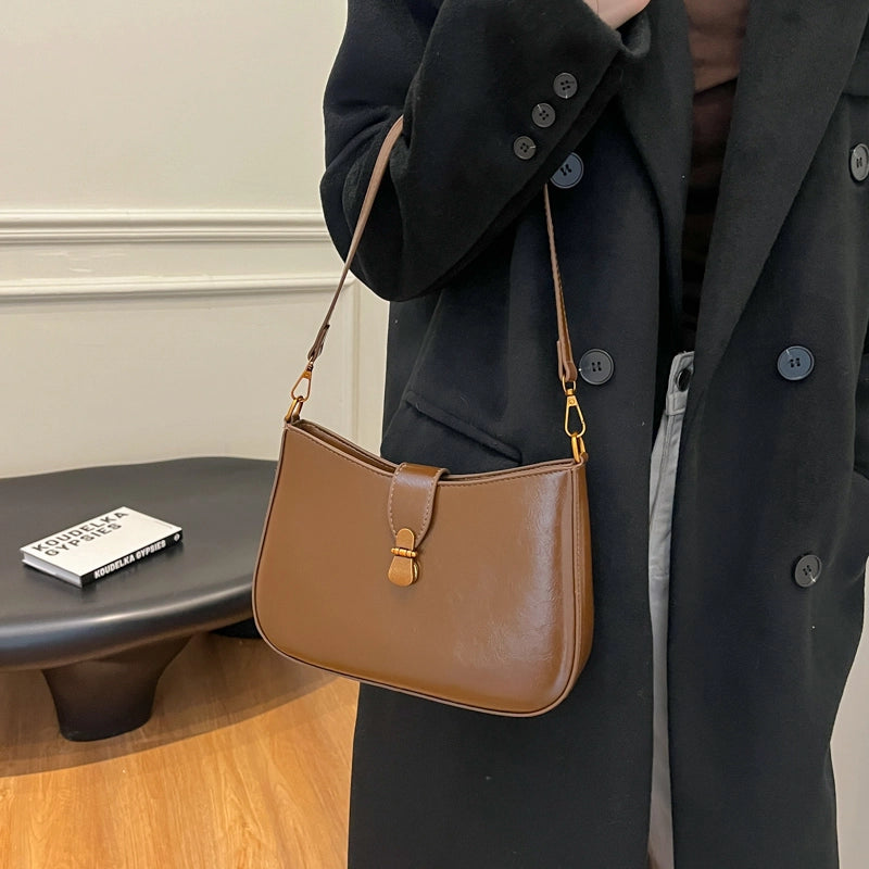 Women's Pu Leather Solid Color Classic Style Streetwear Square Magnetic Buckle
