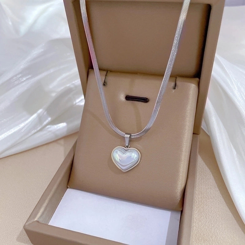 Minimalist Classic Style Heart Shape Titanium Steel Shell Inlay Pendant Necklace