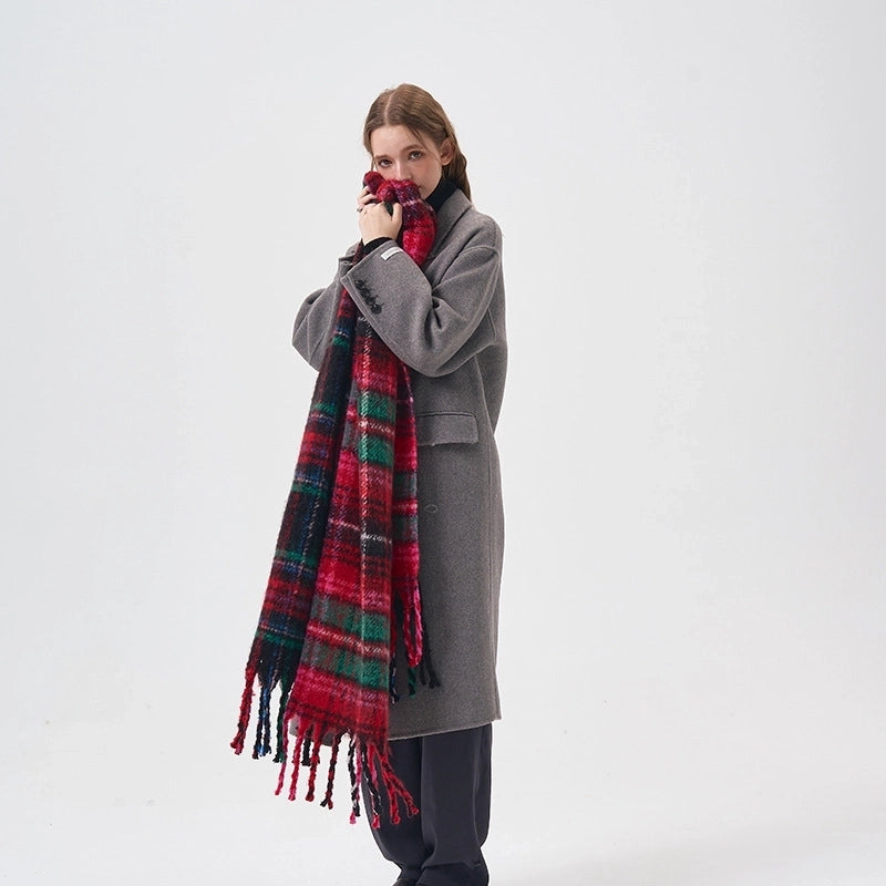Women's Sweet Plaid Imitation Cashmere Polyester Tassel Scarf